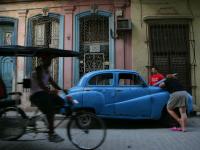 Car Trouble #1 : Havana : Cuba