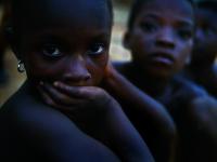Children of the Village : Encomfi Attackwa - Rain Forest : Ghana