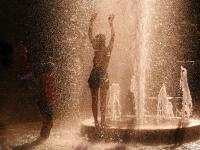 Girls in Fountain : Washington Square : New York City